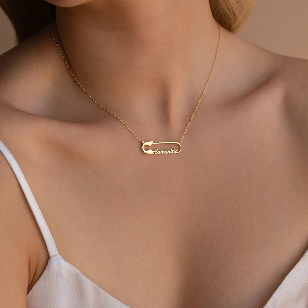 Custom Name Necklace Style ER107