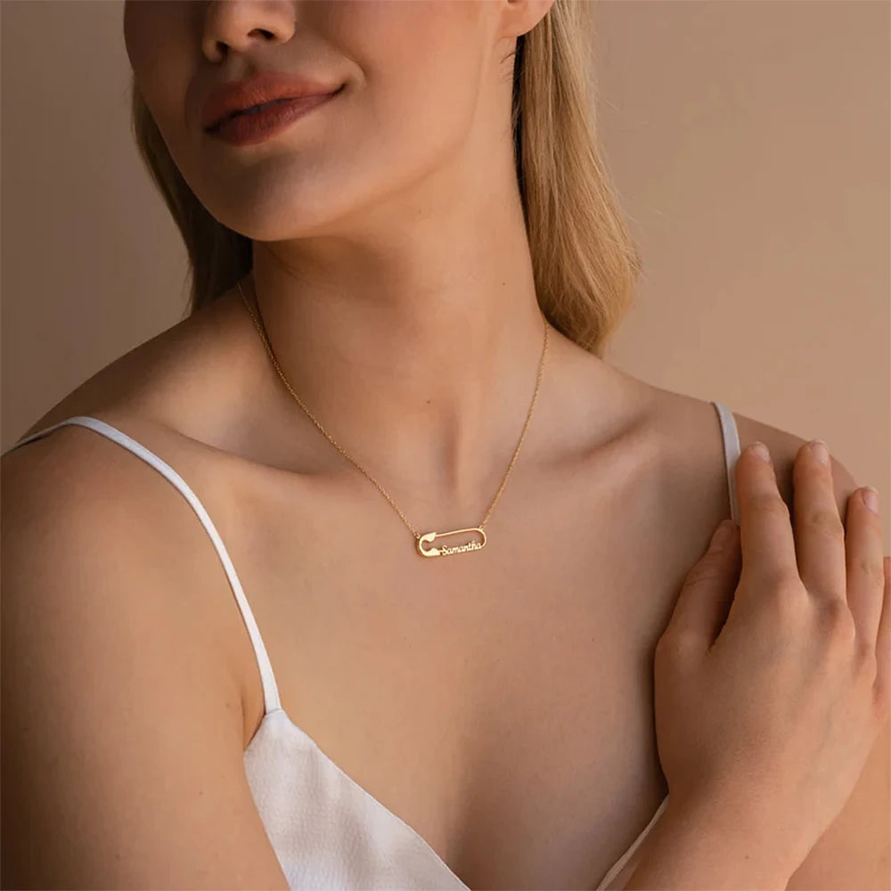 Custom Name Necklace Style ER107