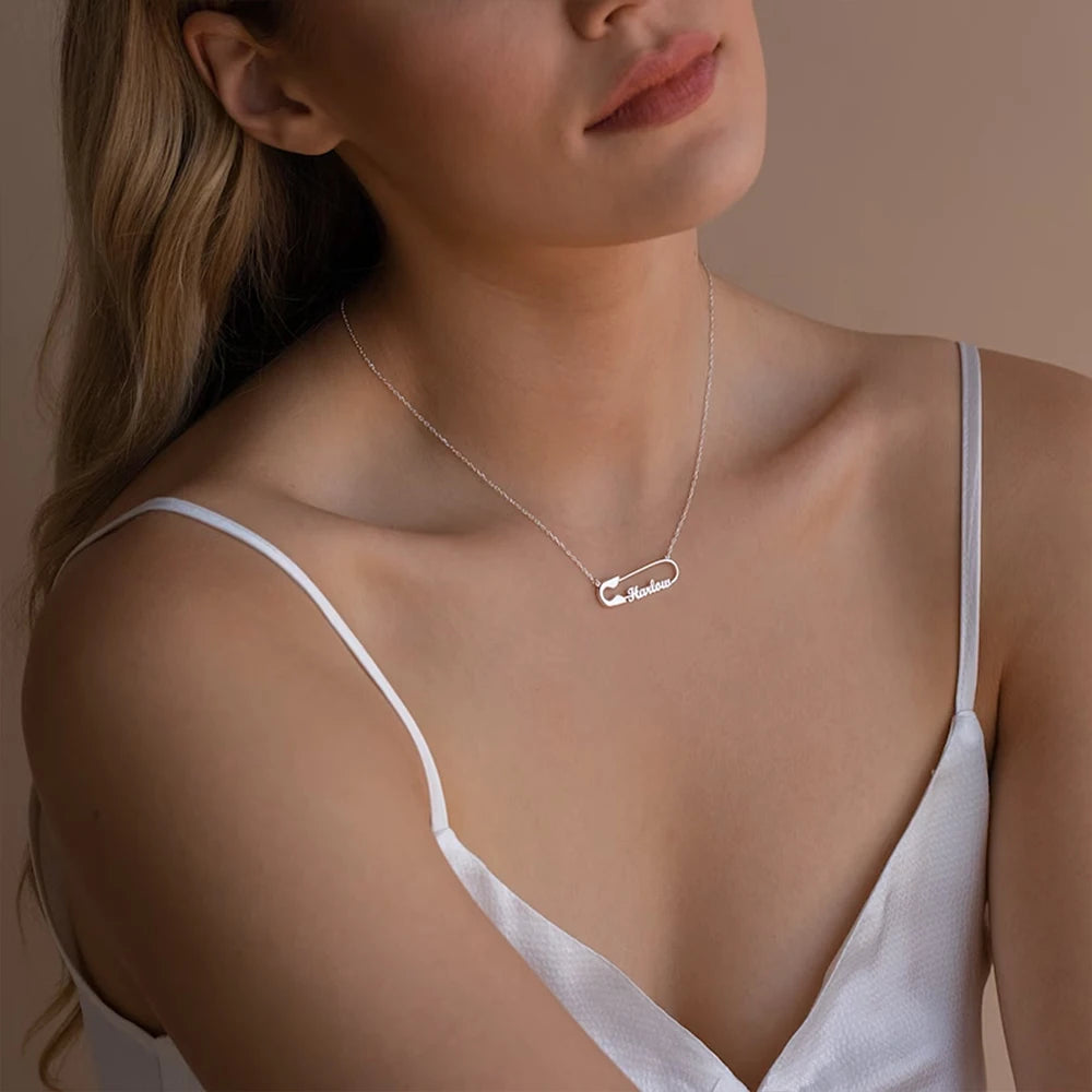 Custom Name Necklace Style ER107