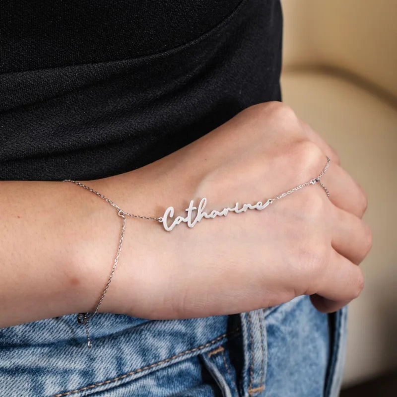Custom Name Bracelet Style ER2