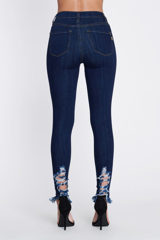 Sayra Distressed Jeans