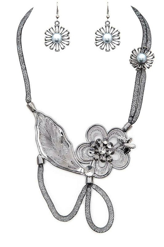 Crystal Flower Necklace Set