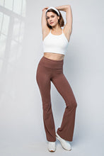 Cargar imagen en el visor de la galería, Andrea Leggings
