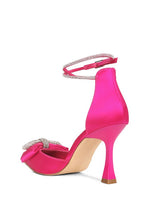 Cargar imagen en el visor de la galería, London Rag Betsy Bow Point Heels
