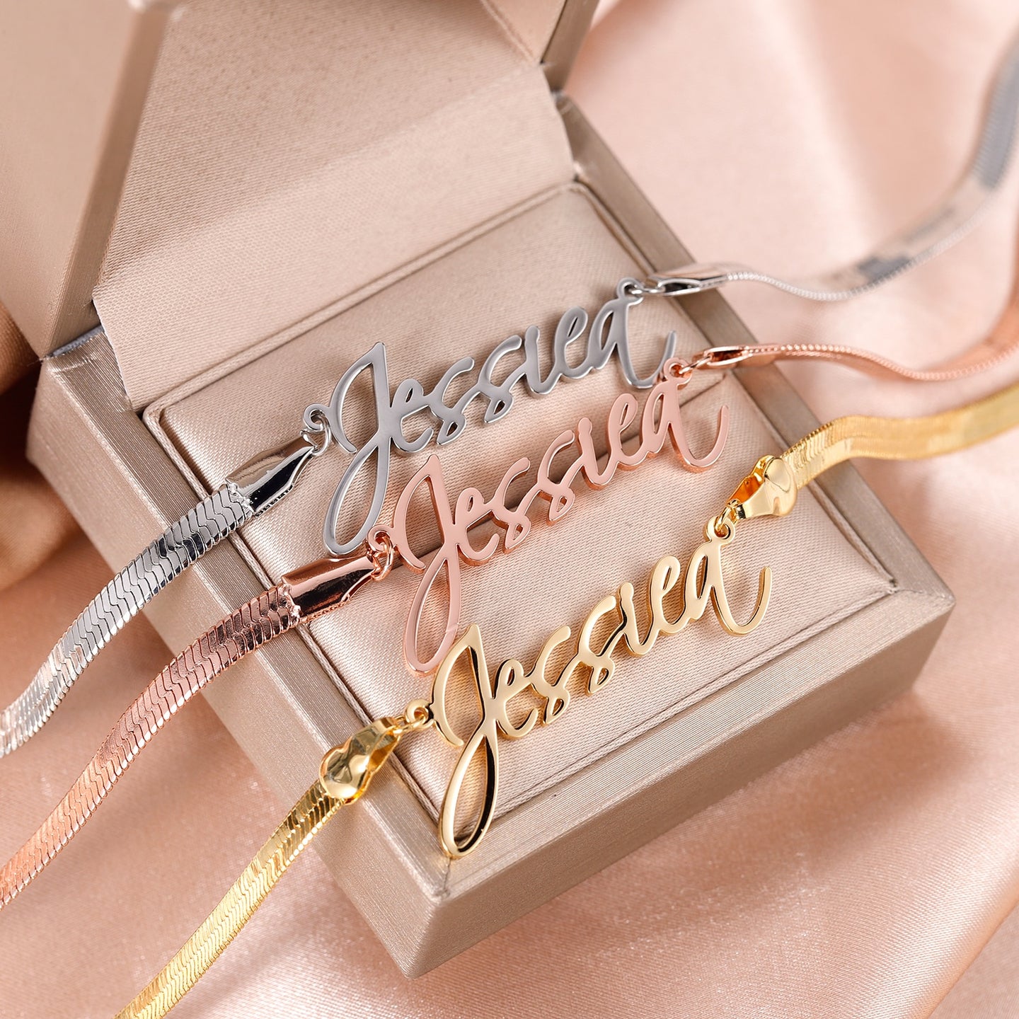 Custom Name Necklace Style ER67