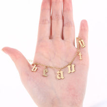 Cargar imagen en el visor de la galería, Custom Name Necklace Style ER73
