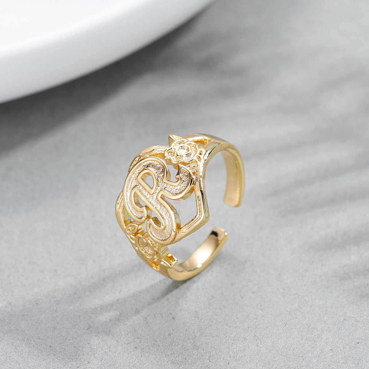 Custom Initial Ring Style ER78