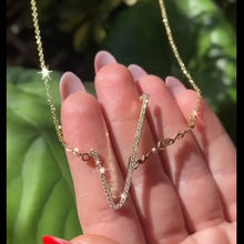 Load image into Gallery viewer, Custom Name Necklace Style ER80
