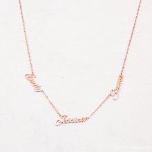 Load image into Gallery viewer, Custom Name Necklace Style ER40
