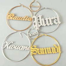Cargar imagen en el visor de la galería, Custom Name Earrings Style ER13

