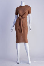 Cargar imagen en el visor de la galería, Veronica Dress
